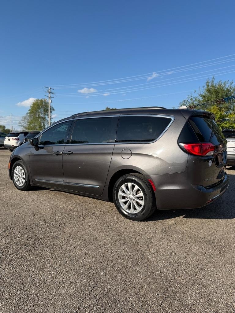 Chrysler Pacifica Touring-L 2017