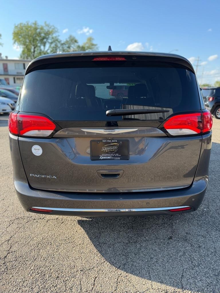 Chrysler Pacifica Touring-L 2017