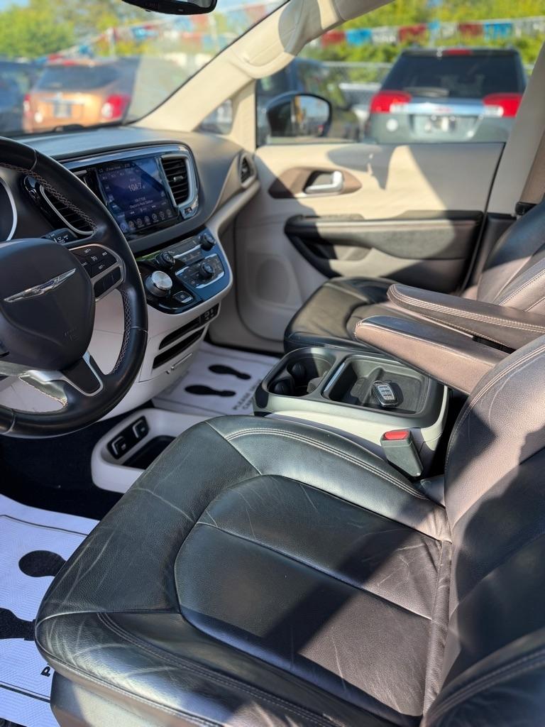 Chrysler Pacifica Touring-L 2017