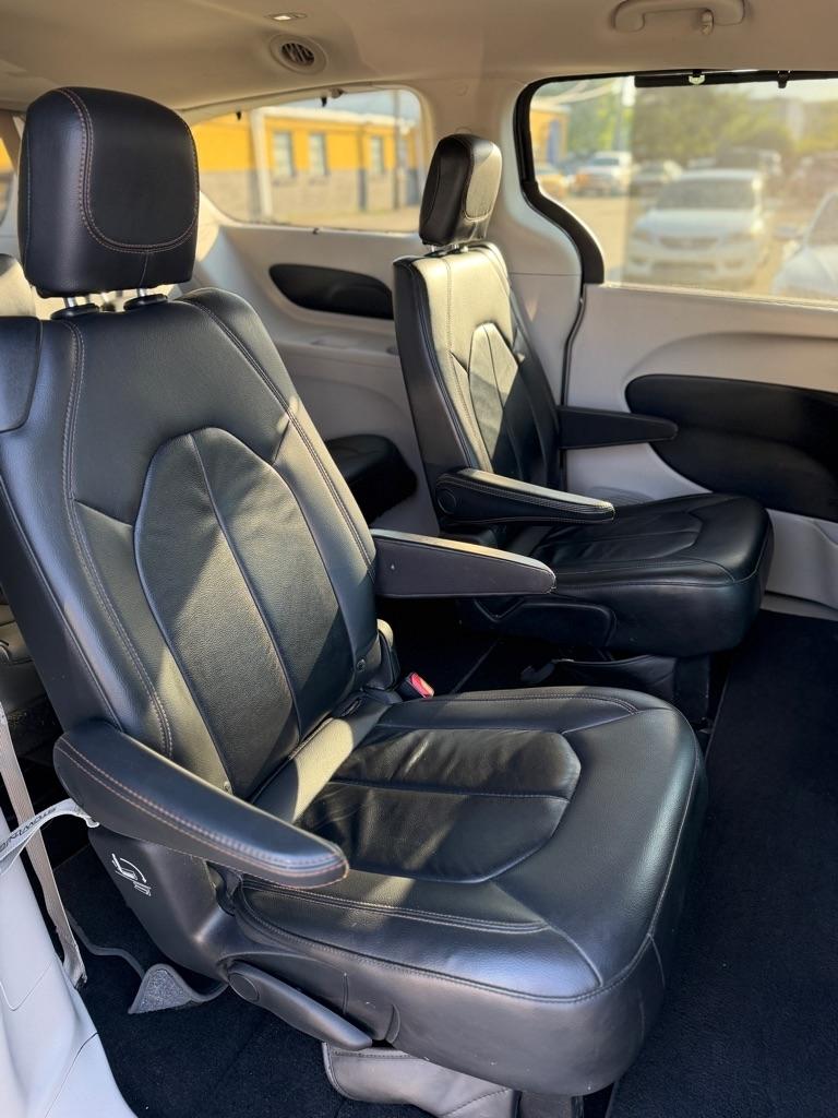 Chrysler Pacifica Touring-L 2017