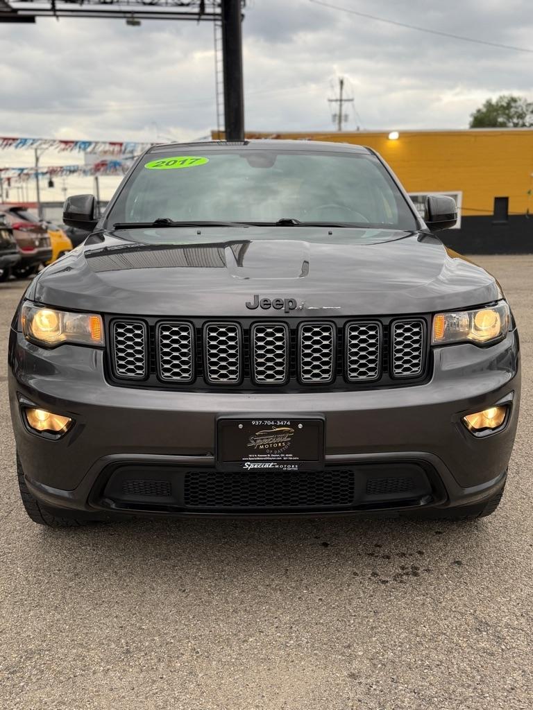 Jeep Grand Cherokee Laredo 4WD 2017