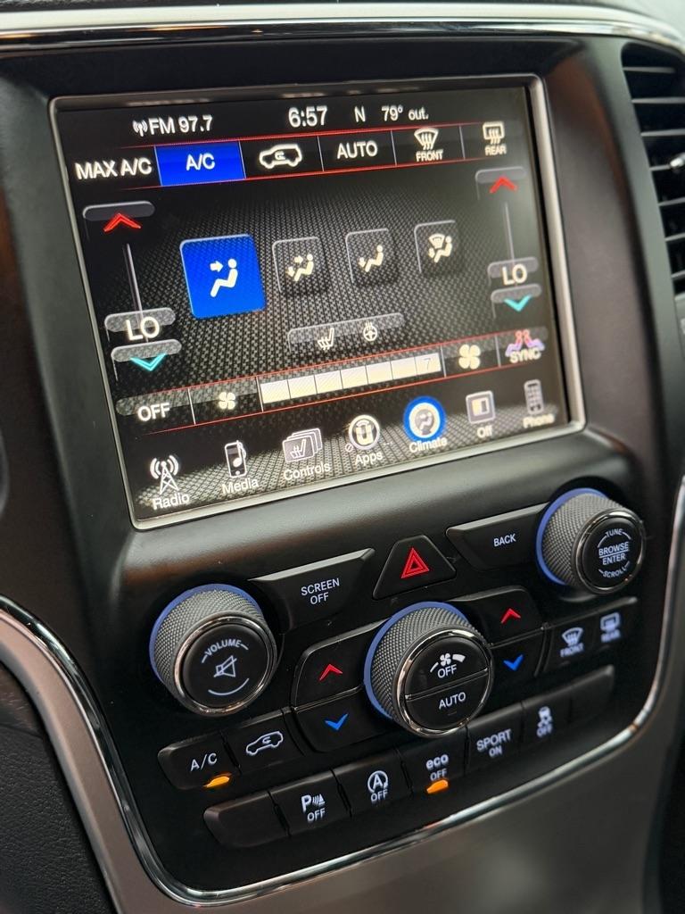 Jeep Grand Cherokee Laredo 4WD 2017