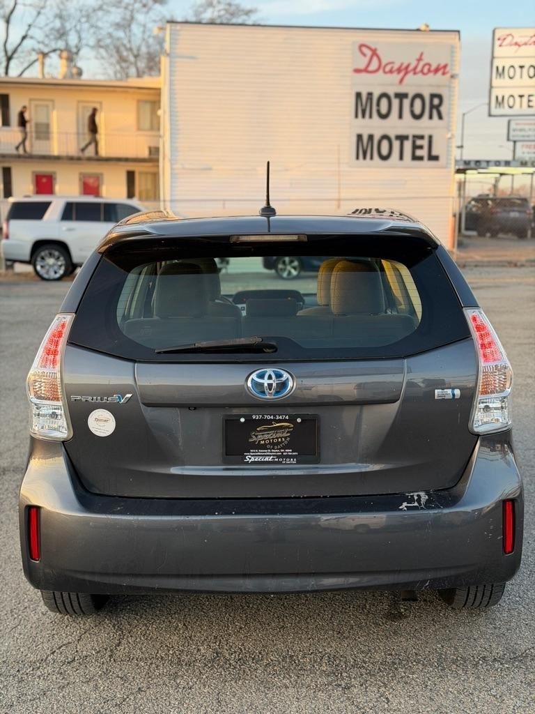 Toyota Prius V Three 2013