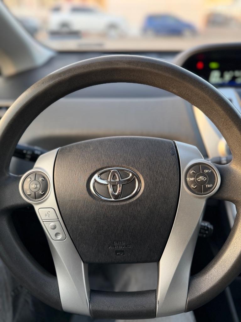 Toyota Prius V Three 2013