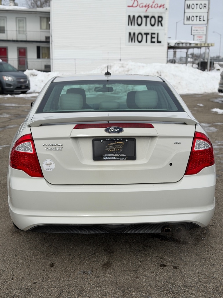 Ford Fusion I4 SE 2011