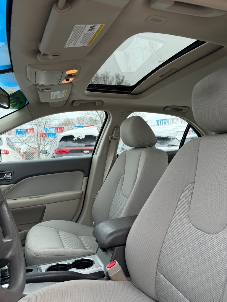 Ford Fusion I4 SE 2011