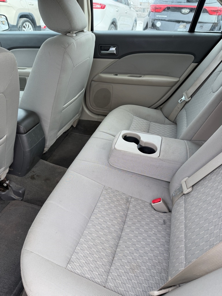 Ford Fusion I4 SE 2011