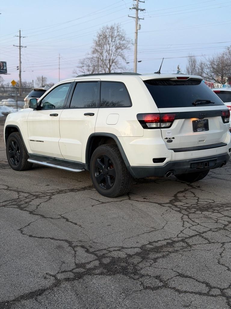 Jeep Grand Cherokee Overland 4WD 2012