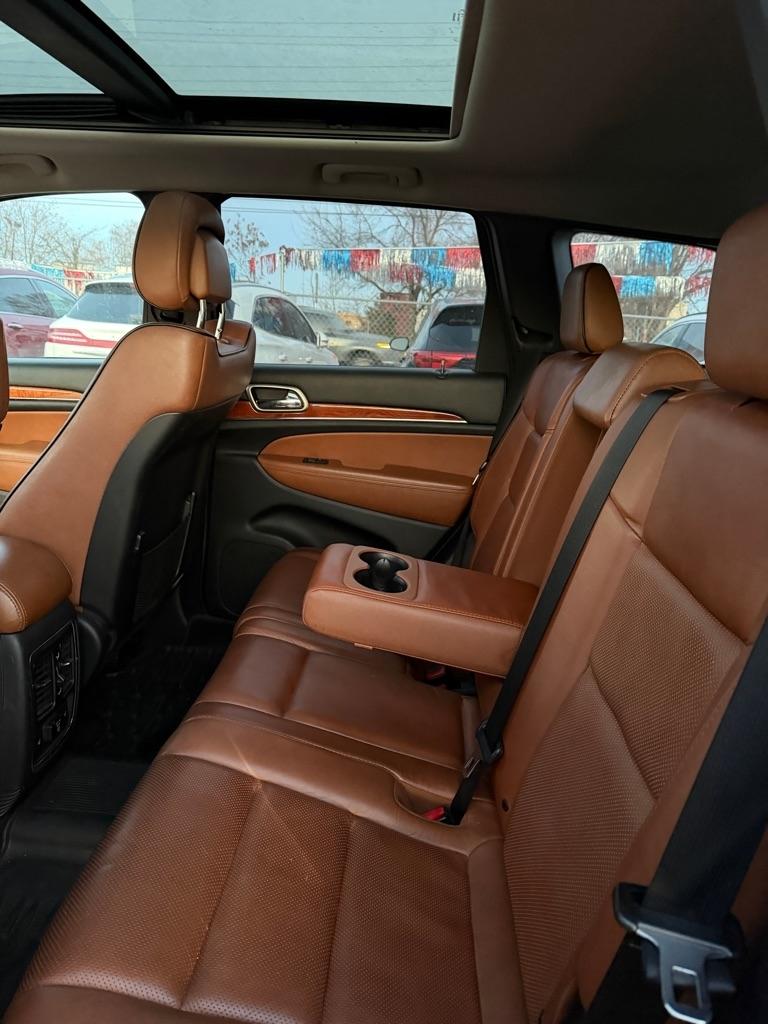 Jeep Grand Cherokee Overland 4WD 2012