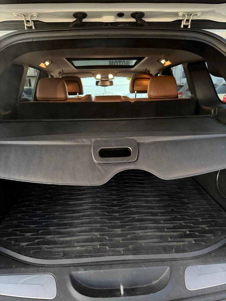 Jeep Grand Cherokee Overland 4WD 2012