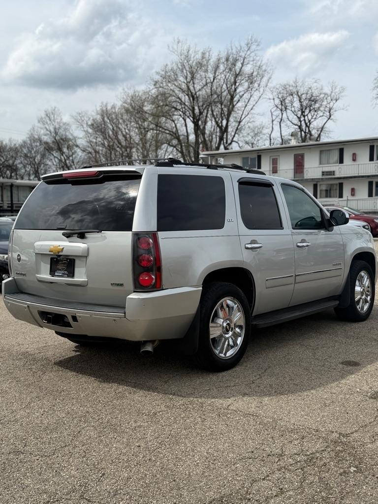 Chevrolet Tahoe LTZ 4WD 2010