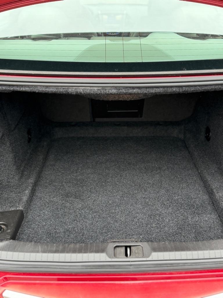 Cadillac ATS 2.0L Luxury RWD 2013