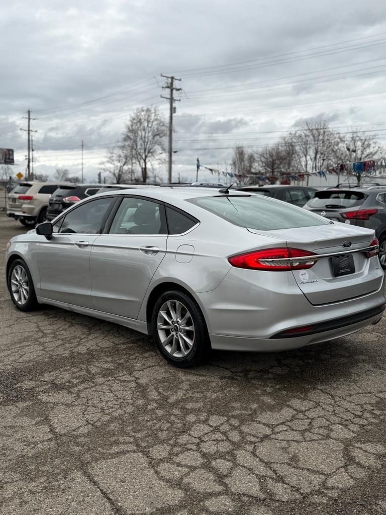 Ford Fusion SE 2017