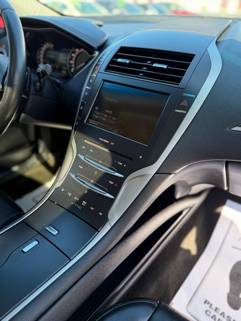 Lincoln MKZ AWD 2016