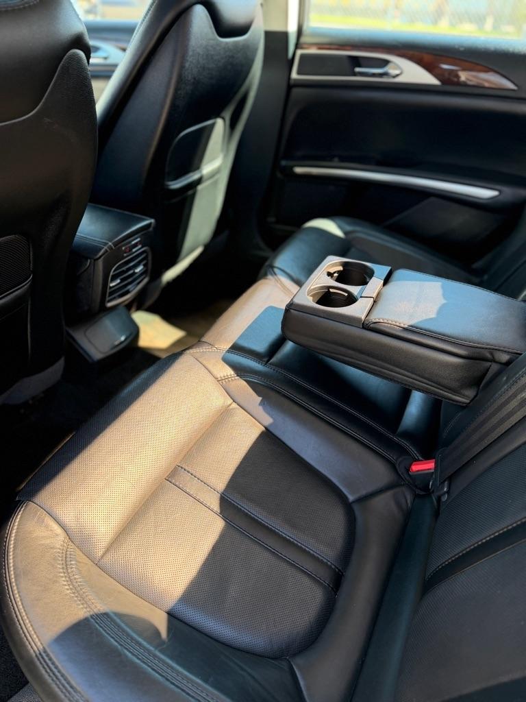 Lincoln MKZ AWD 2016