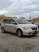 2013 Chrysler Town & Country 