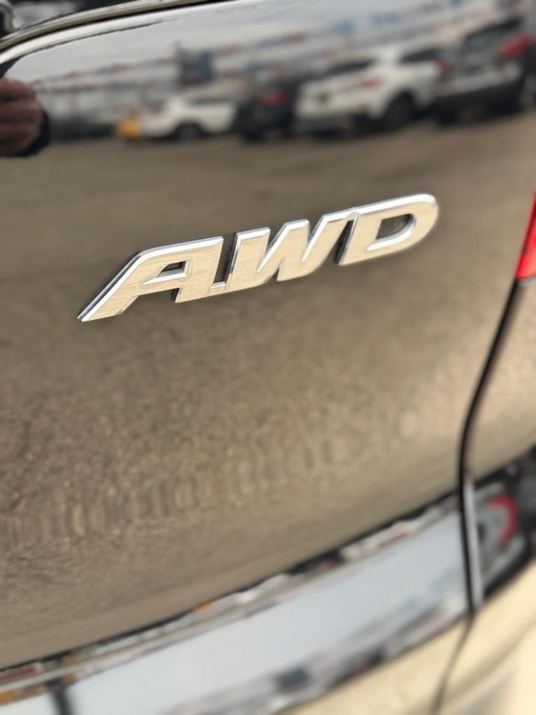 Honda CR-V EX-L 4WD 5-Speed AT 2012