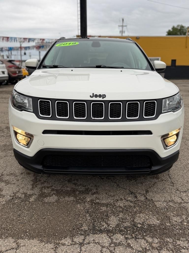 Jeep Compass Latitude FWD 2019
