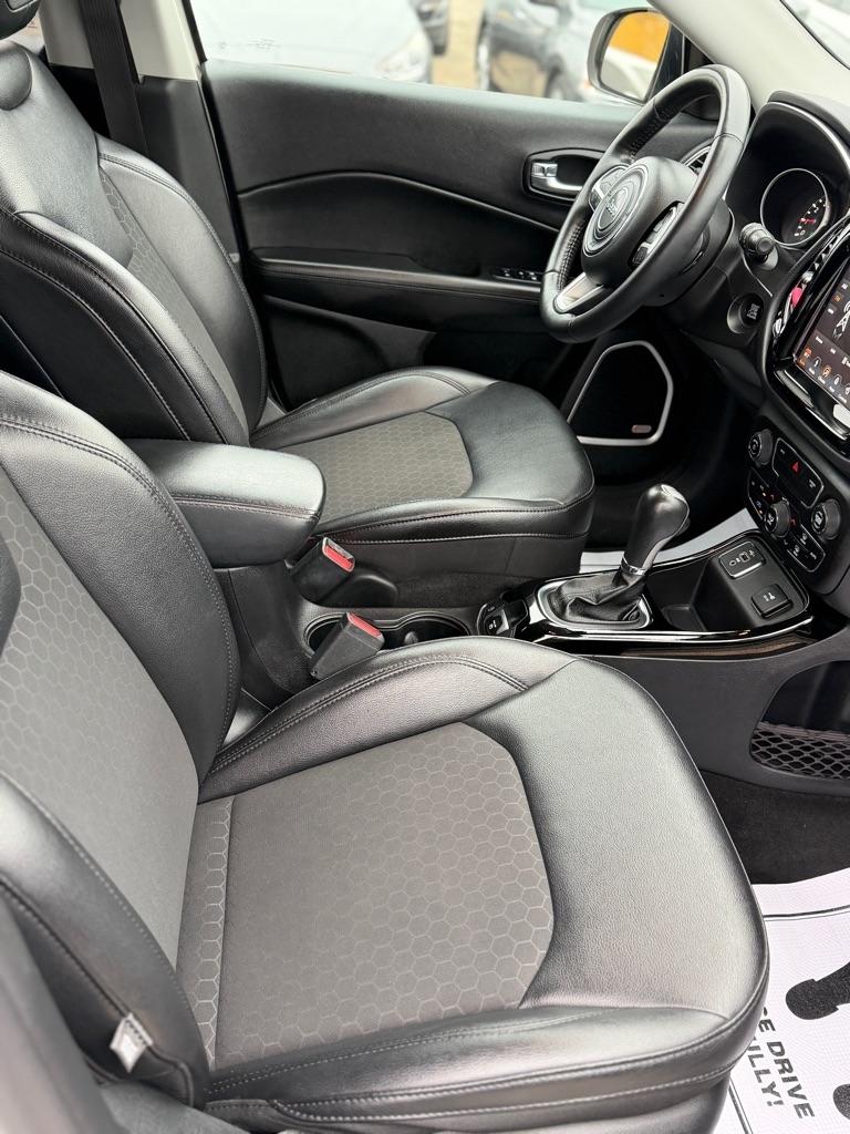 Jeep Compass Latitude FWD 2019