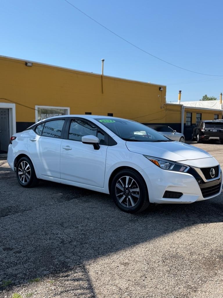 Nissan Versa SV 2022