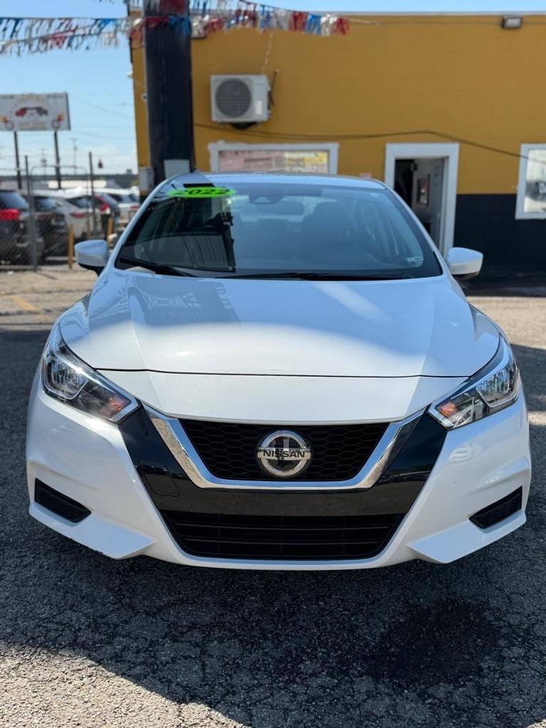 Nissan Versa SV 2022