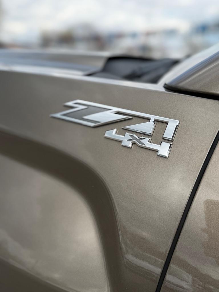 GMC Sierra 1500 SLT Crew Cab 4WD 2014