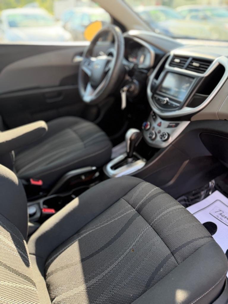 Chevrolet Sonic LT Auto Sedan 2017