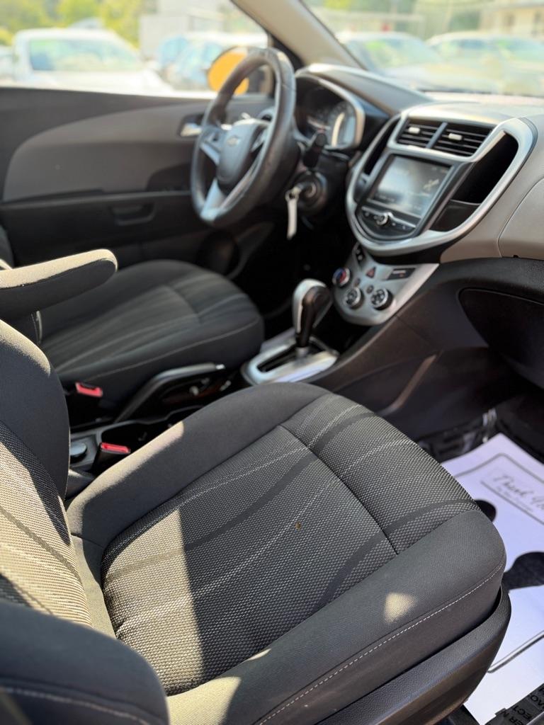 Chevrolet Sonic LT Auto Sedan 2017