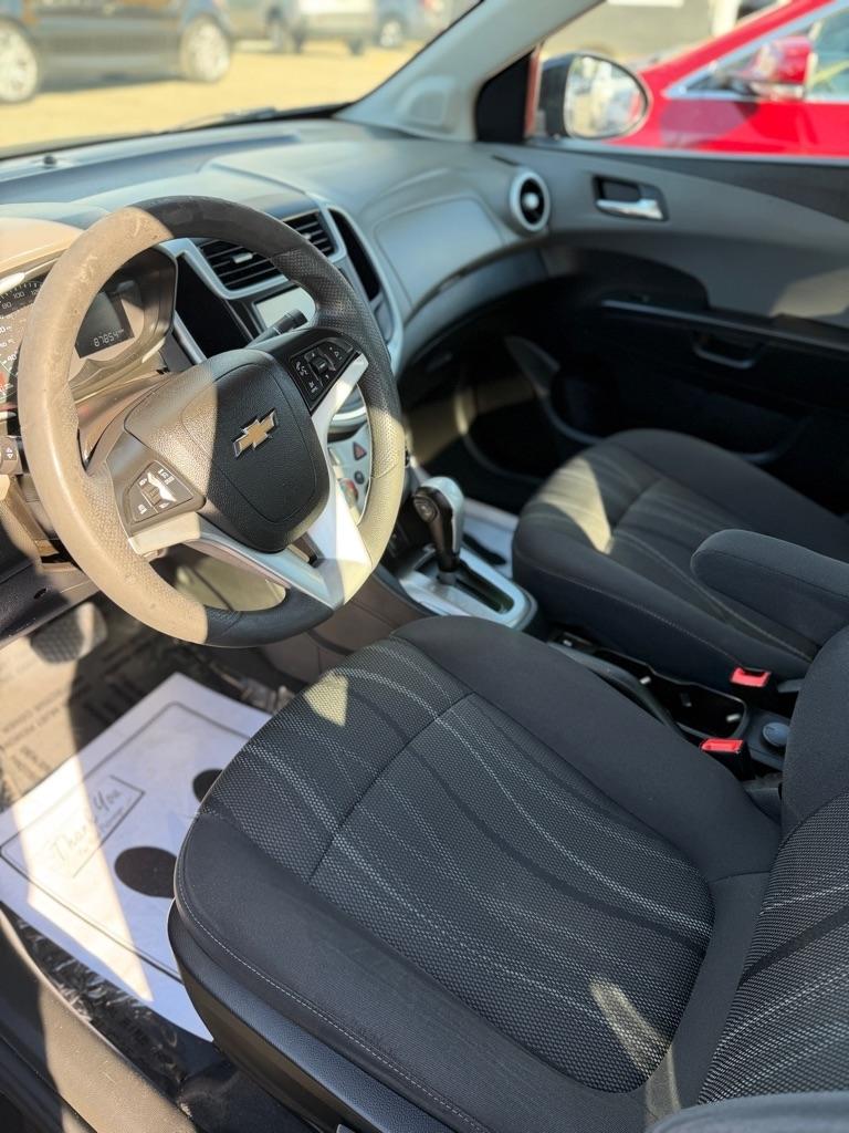 Chevrolet Sonic LT Auto Sedan 2017