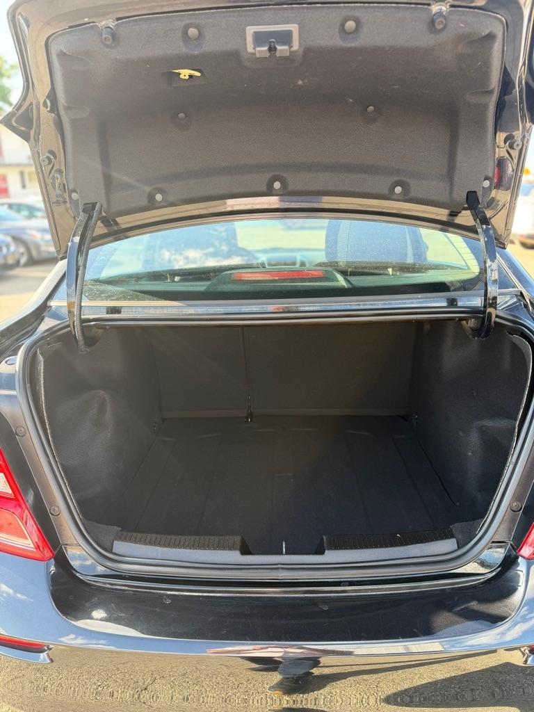 Chevrolet Sonic LT Auto Sedan 2017
