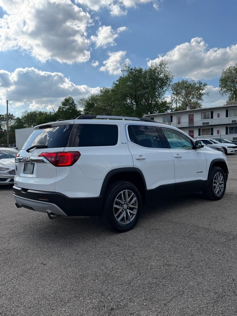 GMC Acadia SLE-2 FWD 2017