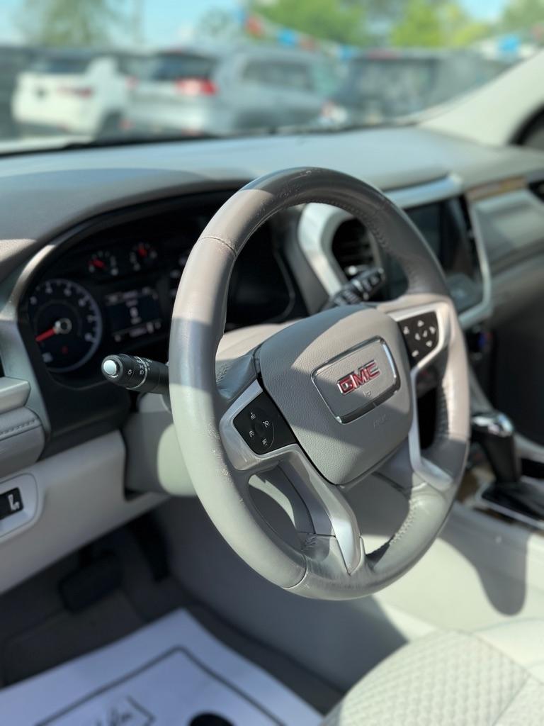 GMC Acadia SLE-2 FWD 2017