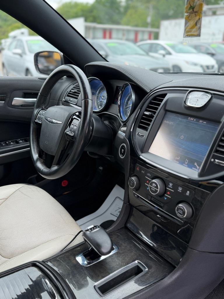 Chrysler 300 RWD 2014