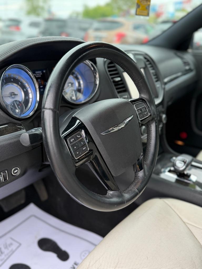 Chrysler 300 RWD 2014