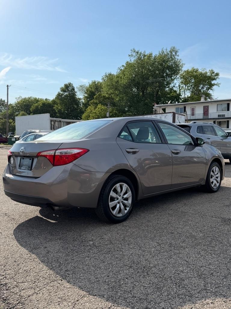 Toyota Corolla LE CVT 2016