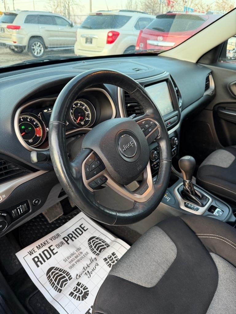 Jeep Cherokee Latitude 4WD 2014
