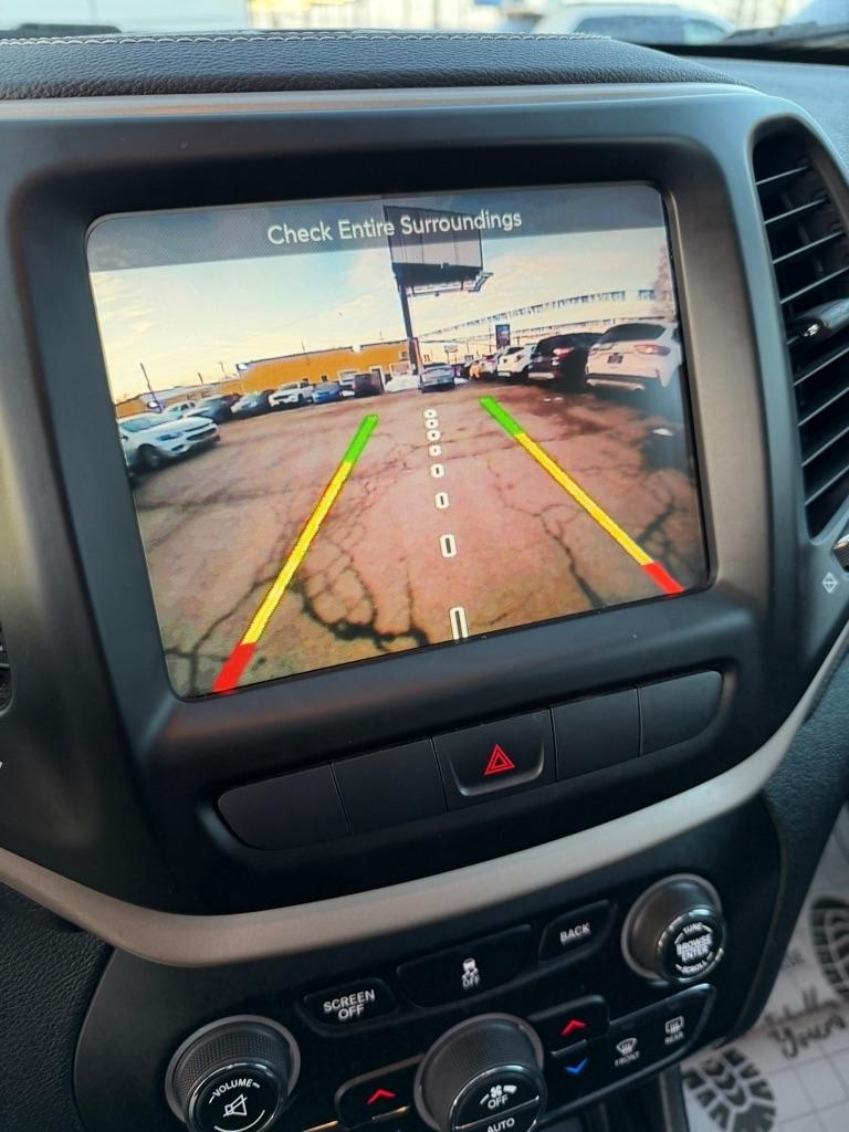 Jeep Cherokee Latitude 4WD 2014