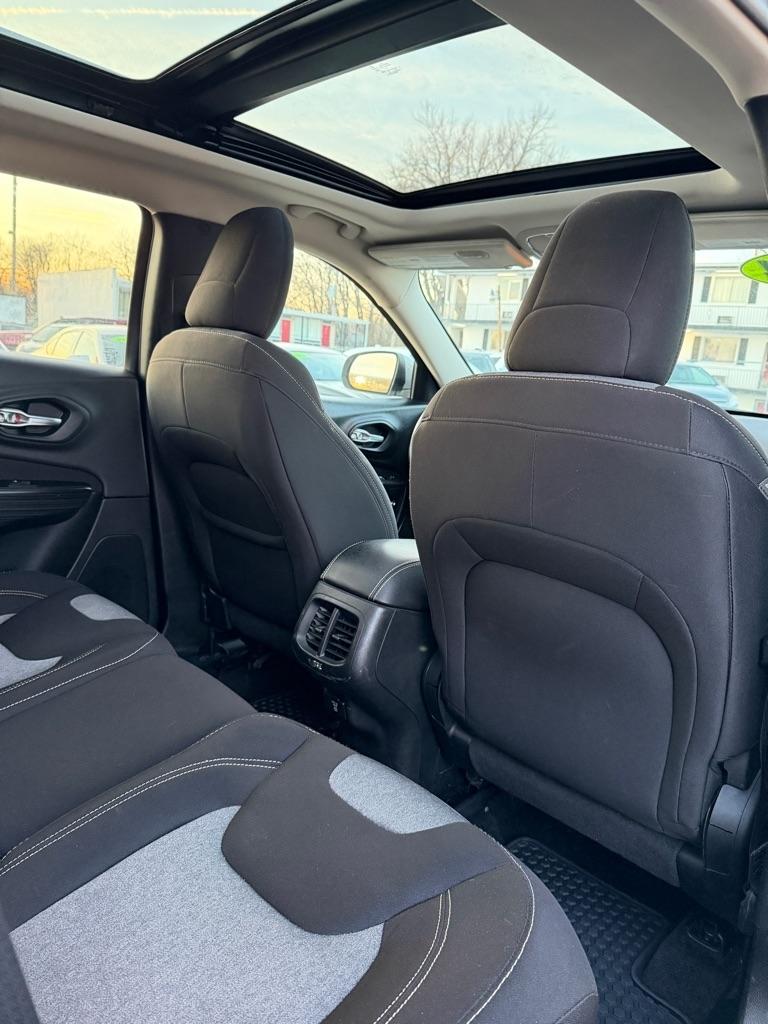 Jeep Cherokee Latitude 4WD 2014