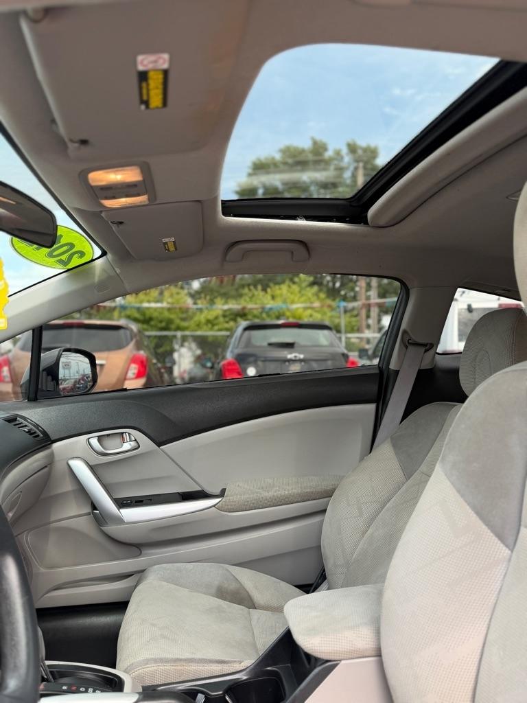 Honda Civic EX Coupe 5-Speed AT 2012