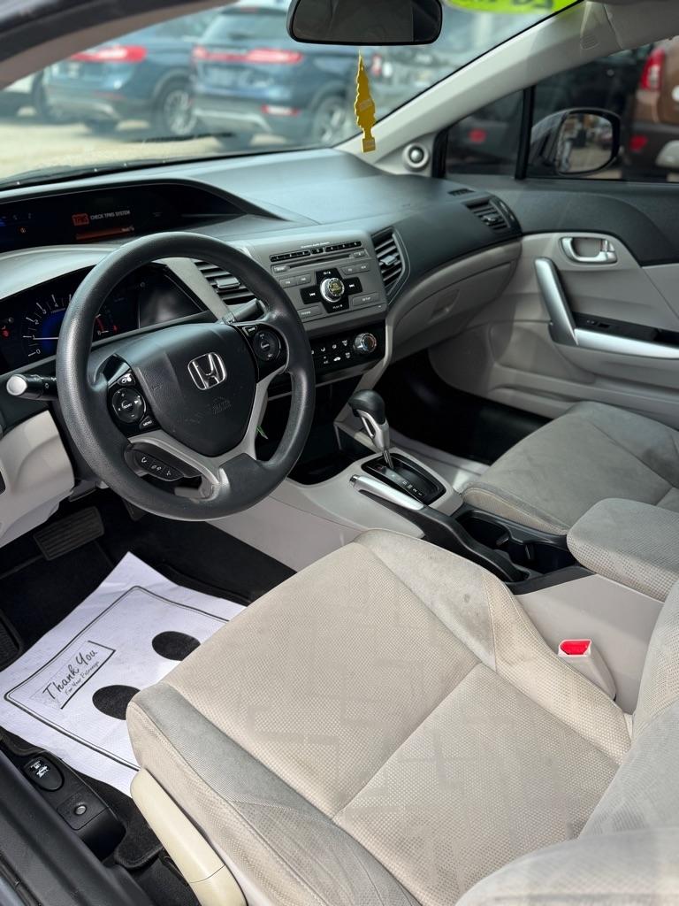 Honda Civic EX Coupe 5-Speed AT 2012