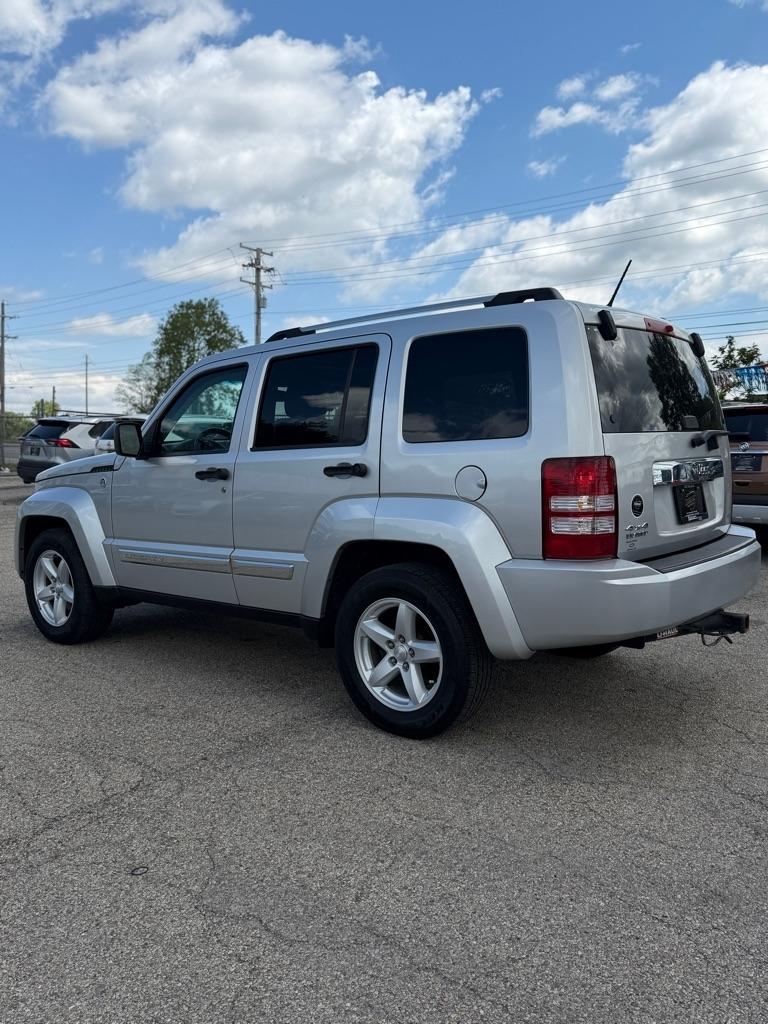 Jeep Liberty Limited 4WD 2012
