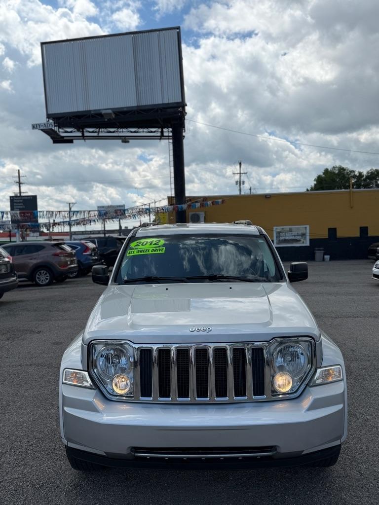 Jeep Liberty Limited 4WD 2012