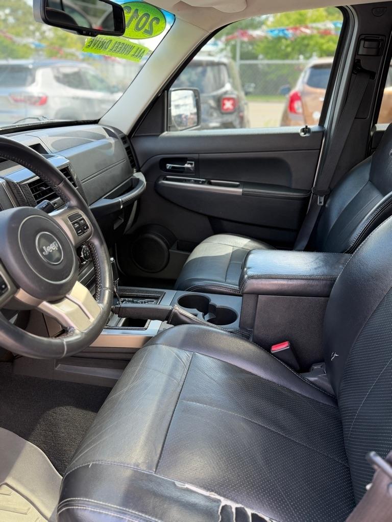Jeep Liberty Limited 4WD 2012