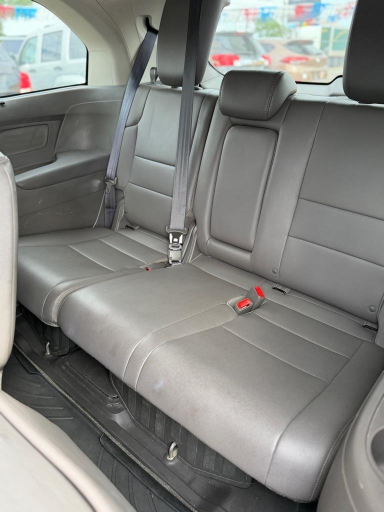 Honda Odyssey Touring 2011