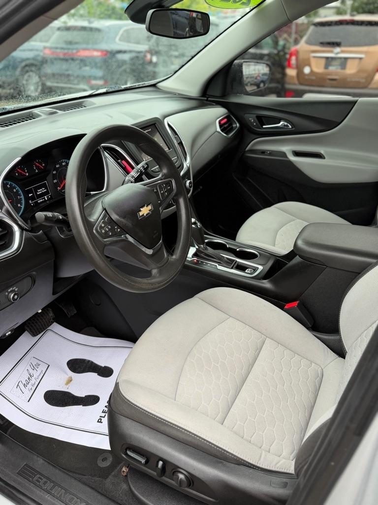 Chevrolet Equinox LS 2WD 2020
