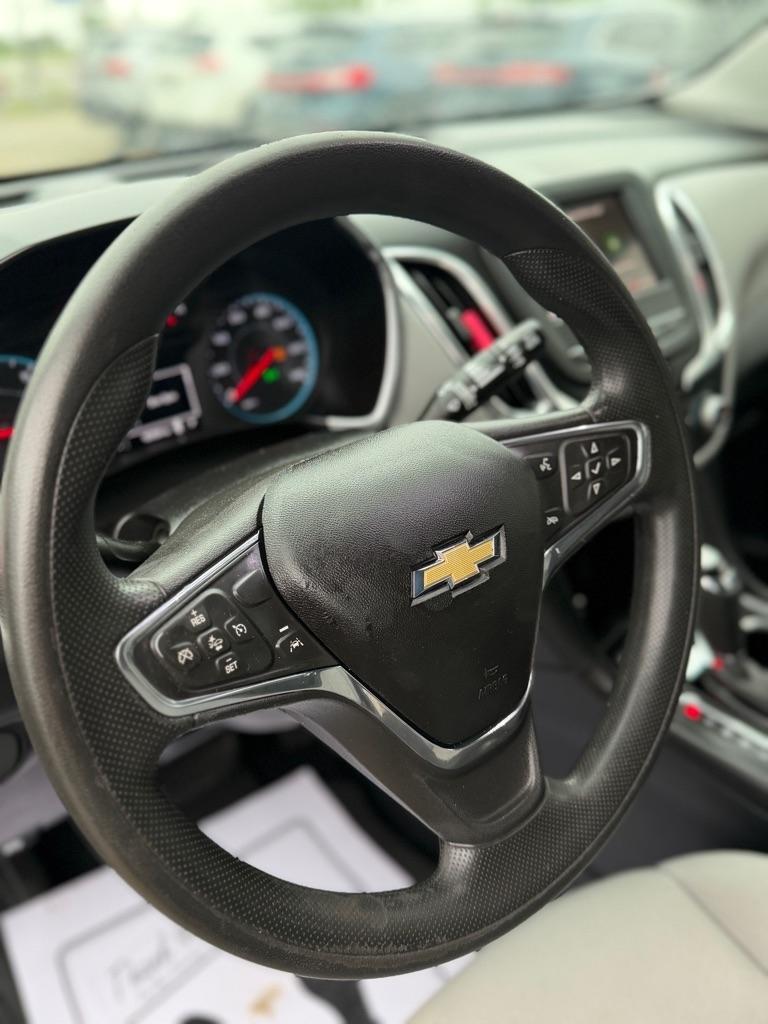 Chevrolet Equinox LS 2WD 2020