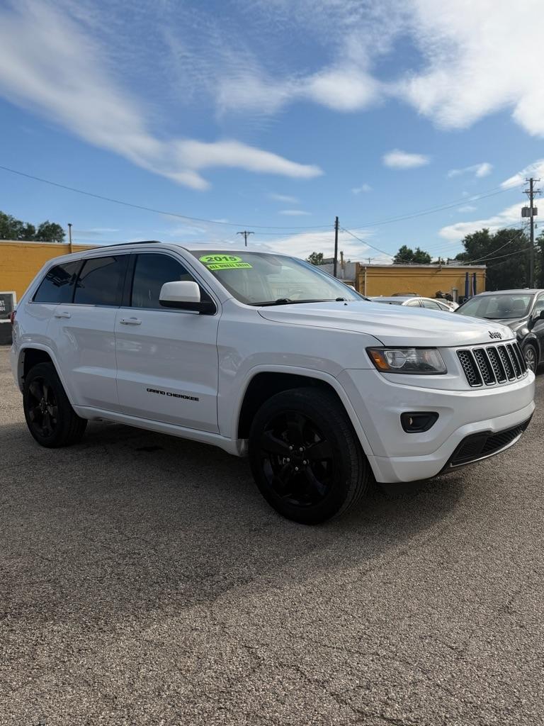 Jeep Grand Cherokee Laredo 4WD 2015