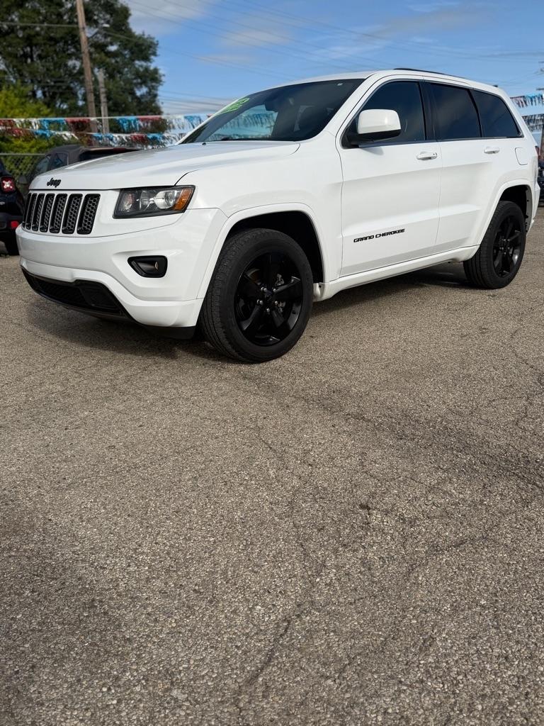 Jeep Grand Cherokee Laredo 4WD 2015