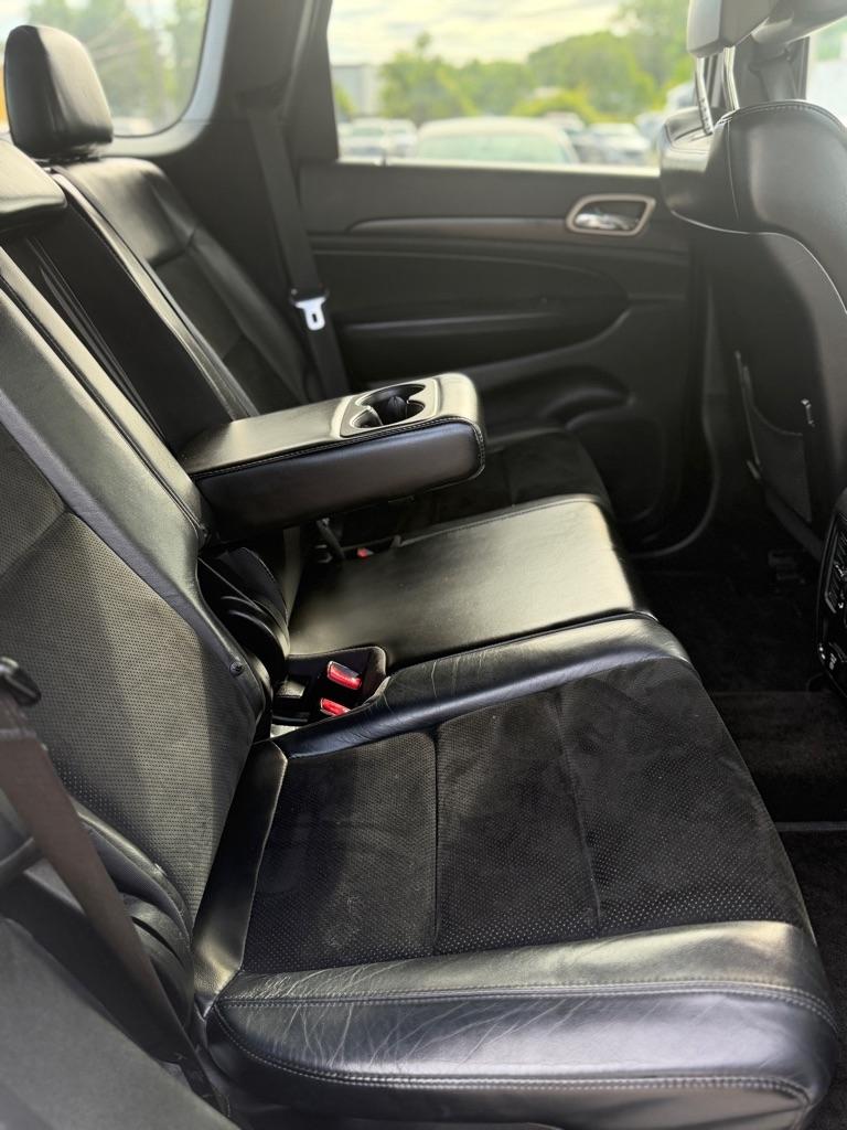 Jeep Grand Cherokee Laredo 4WD 2015