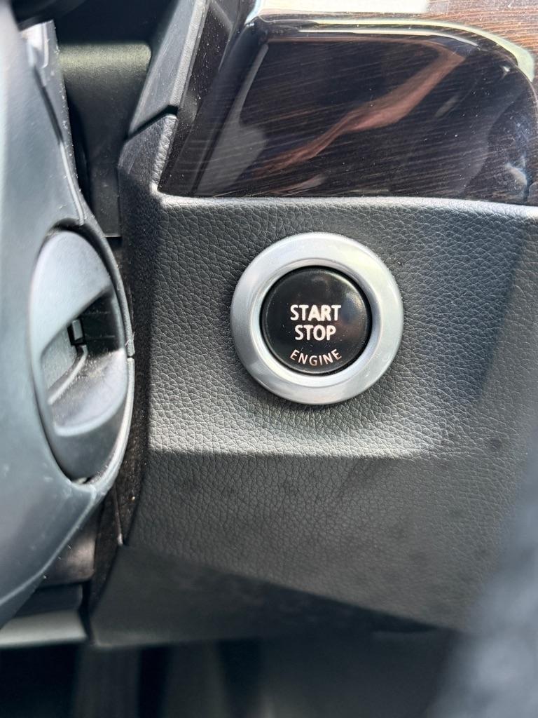BMW 5-Series 550i 2008